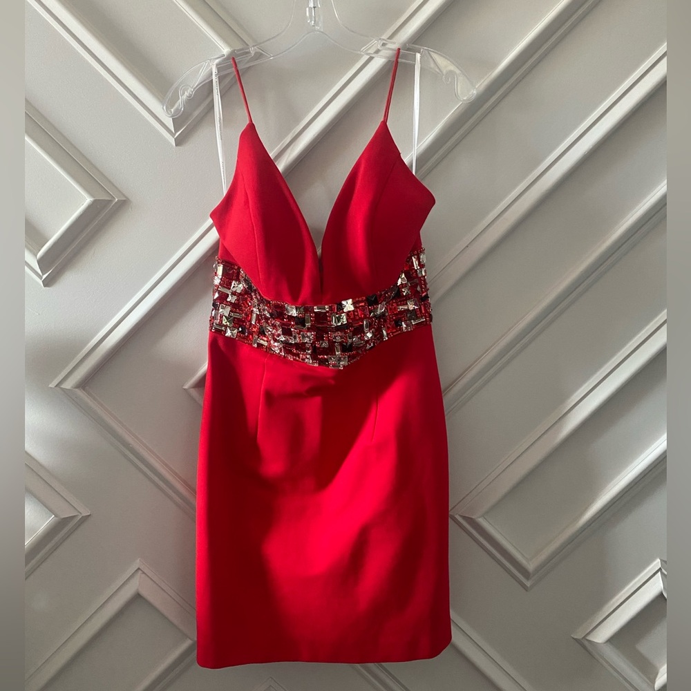 Sherri Hill red cocktail homecoming dress